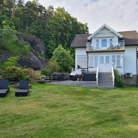 Solheimhuset Villa Tokenes